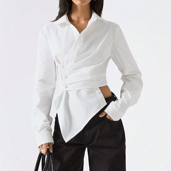 White Minimalist Women's Elegant Long Sleeve button detailed Shirt - Picture 4 of 8